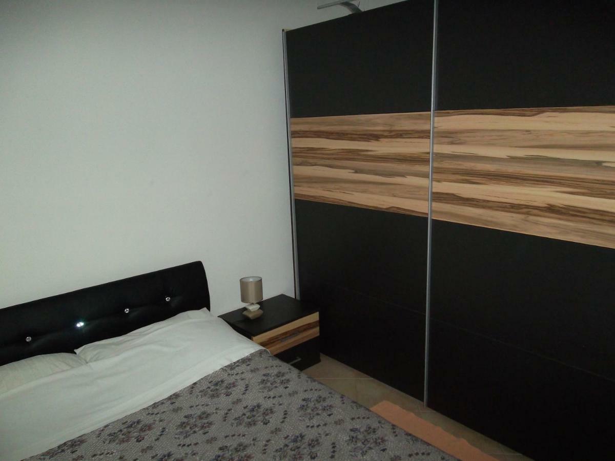 נזרין Hodak Apartment מראה חיצוני תמונה
