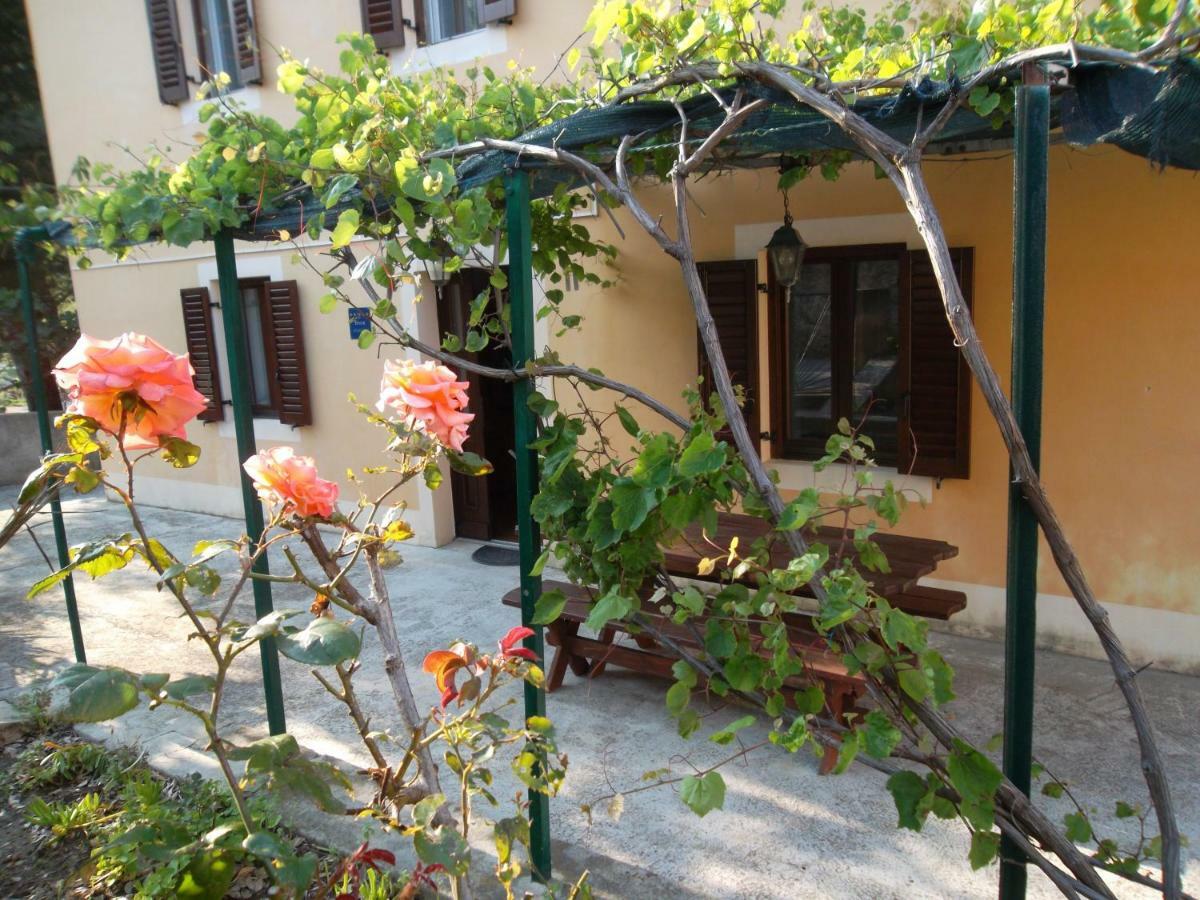 נזרין Hodak Apartment מראה חיצוני תמונה